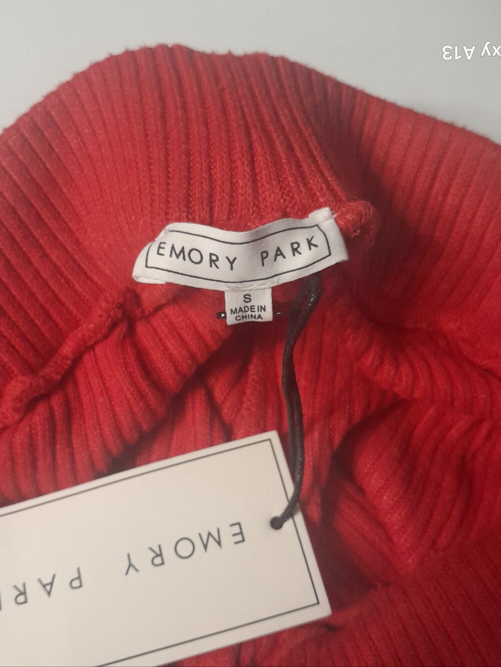 Emory Park Red Ribbed Pants - Picture 4 of 4